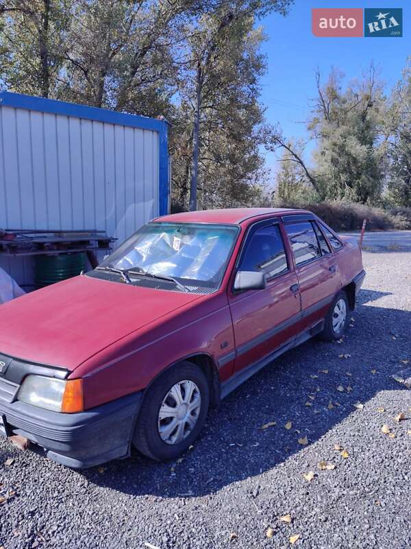 Седан Opel Kadett 1991 в 