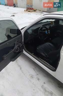 Хэтчбек Opel Kadett 1988 в 