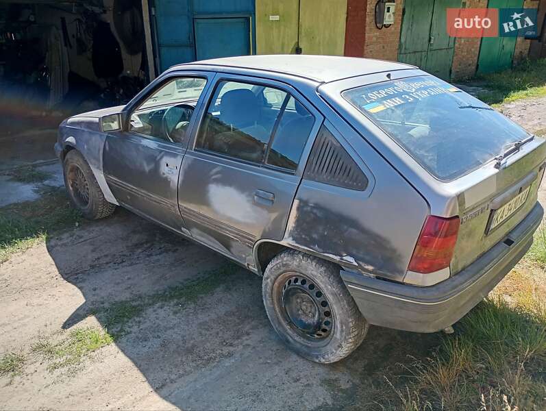 Хетчбек Opel Kadett 1990 в Ніжині