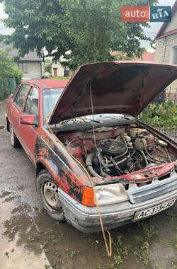 Седан Opel Kadett 1986 в 