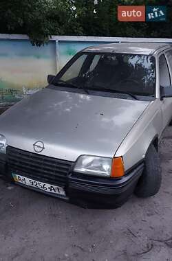 Універсал Opel Kadett 1988 в Білій Церкві