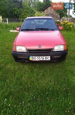 Універсал Opel Kadett 1990 в 