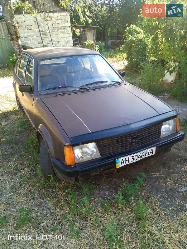 Opel Kadett 1982