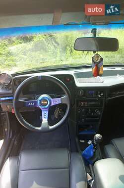 Хэтчбек Opel Kadett 1988 в Вышгороде