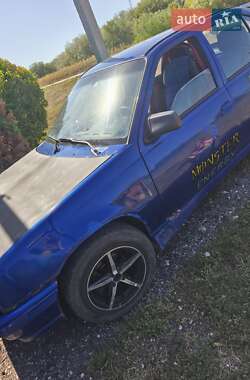 Хэтчбек Opel Kadett 1985 в  фото 2 Хэтчбек Opel Kadett 1985 в