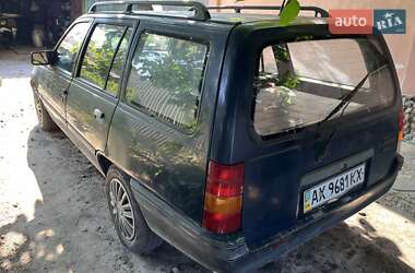 Универсал Opel Kadett 1990 в Харькове