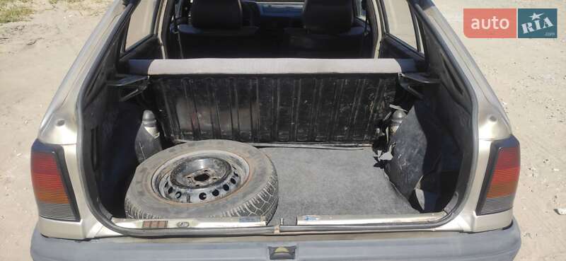 Хэтчбек Opel Kadett 1987 в Запорожье фото 24 Хэтчбек Opel Kadett 1987 в Запорожье