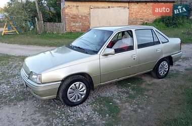 Седан Opel Kadett 1989 в Теребовле