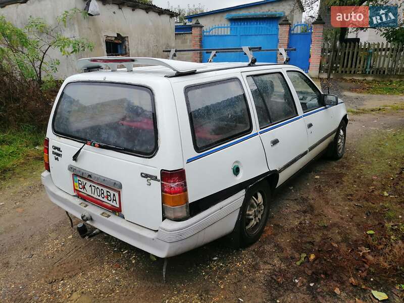 Універсал Opel Kadett 1988 в Володимирці