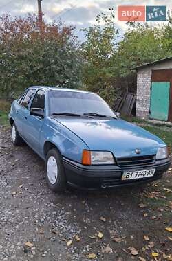 Седан Opel Kadett 1988 в Черкассах Седан Opel Kadett 1988 в Черкассах