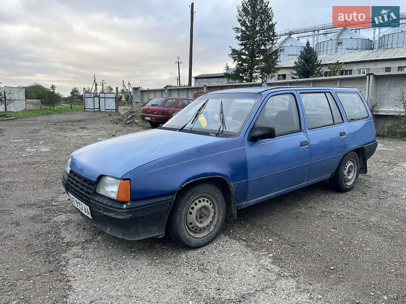 Універсал Opel Kadett 1988 в Городенці