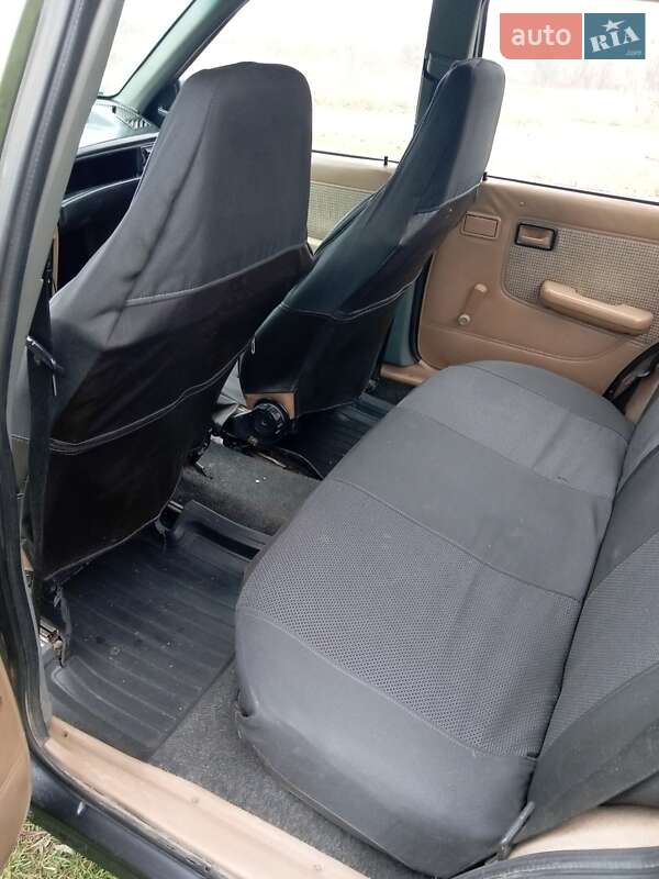 Седан Opel Kadett 1986 в Корсуне-Шевченковском фото 5 Седан Opel Kadett 1986 в Корсуне-Шевченковском