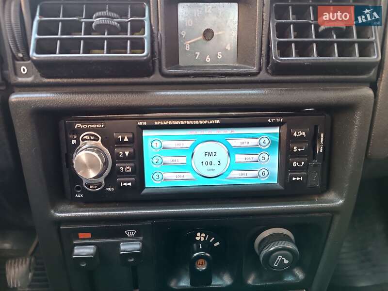 Седан Opel Kadett 1990 в Виннице