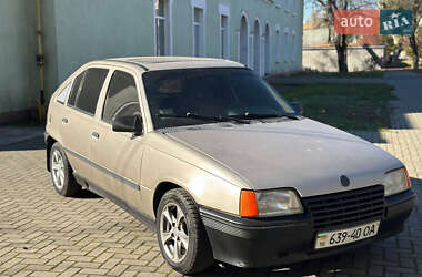 Хетчбек Opel Kadett 1988 в Миколаєві