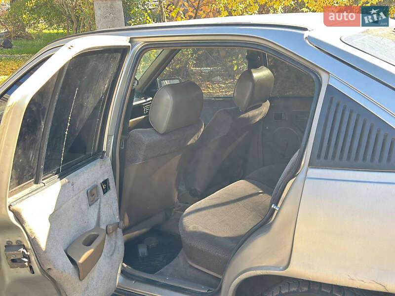 Хетчбек Opel Kadett 1988 в Миколаєві