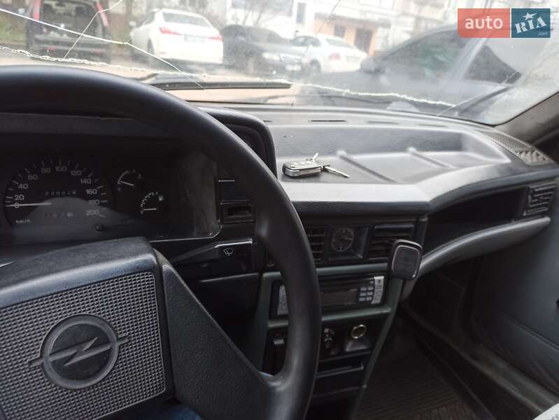 Универсал Opel Kadett 1987 в Запорожье фото 12 Универсал Opel Kadett 1987 в Запорожье