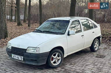 Хэтчбек Opel Kadett 1987 в Львове