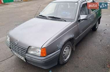 Седан Opel Kadett 1988 в Луцке