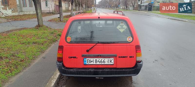 Універсал Opel Kadett 1990 в Білгороді-Дністровському фото 4 Універсал Opel Kadett 1990 в Білгороді-Дністровському