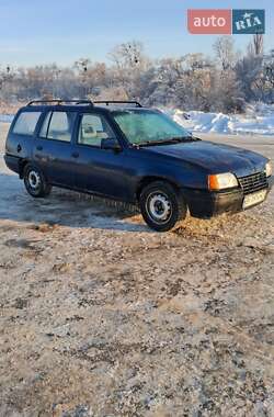 Універсал Opel Kadett 1991 в Ірпені