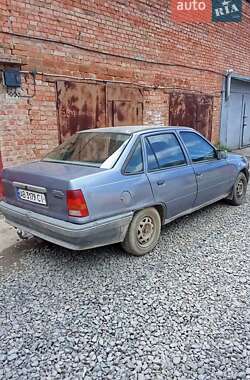 Седан Opel Kadett 1991 в Виннице