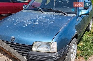 Хэтчбек Opel Kadett 1987 в Горохове