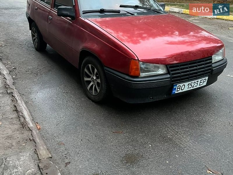Седан Opel Kadett 1987 в Теребовле фото 6 Седан Opel Kadett 1987 в Теребовле