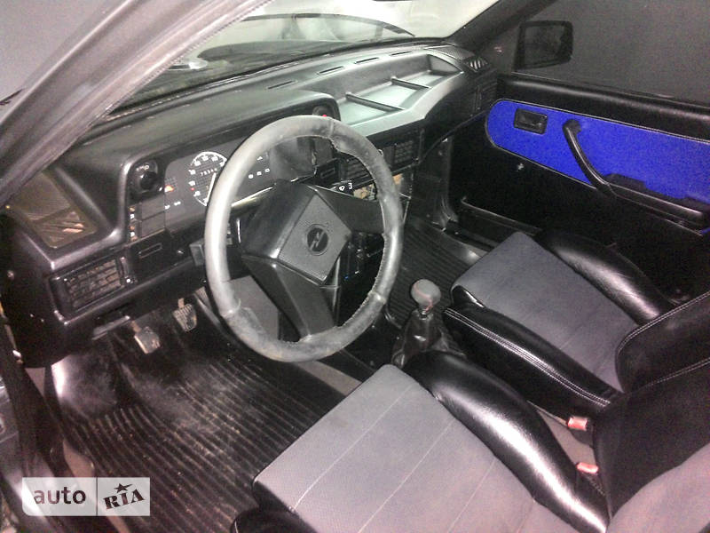 Универсал Opel Kadett 1989 в Николаеве фото 10 Универсал Opel Kadett 1989 в Николаеве