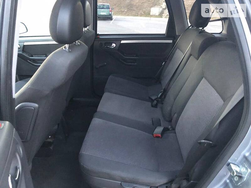 Хетчбек Opel Meriva 2004 в Вінниці