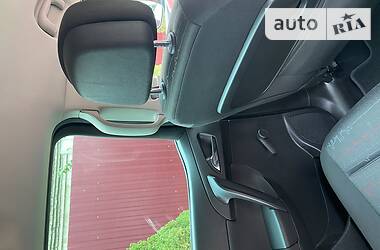 Минивэн Opel Meriva 2012 в 