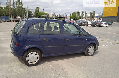 Хэтчбек Opel Meriva 2009 в Киеве