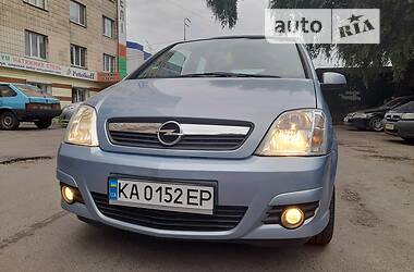 Хэтчбек Opel Meriva 2007 в Киеве