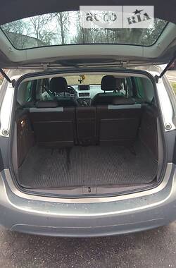 Микровэн Opel Meriva 2010 в Переяславе