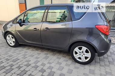 Минивэн Opel Meriva 2012 в Хмельницком