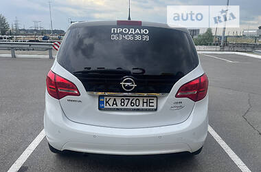 Минивэн Opel Meriva 2010 в 