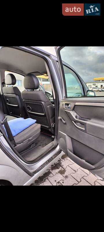 Микровэн Opel Meriva 2003 в Луцке