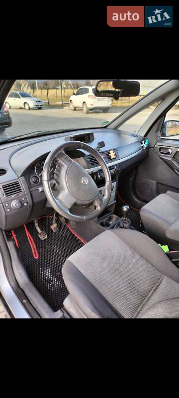 Микровэн Opel Meriva 2003 в Луцке