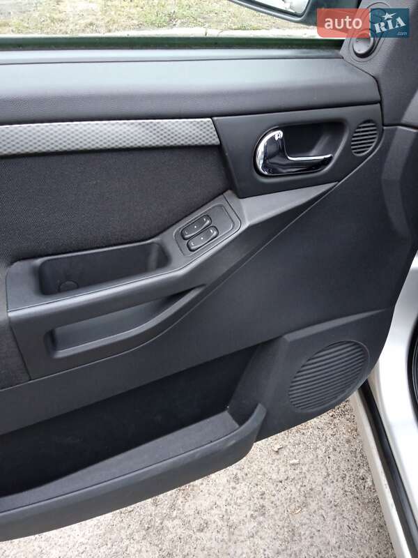 Микровэн Opel Meriva 2006 в Корсуне-Шевченковском фото 10 Микровэн Opel Meriva 2006 в Корсуне-Шевченковском