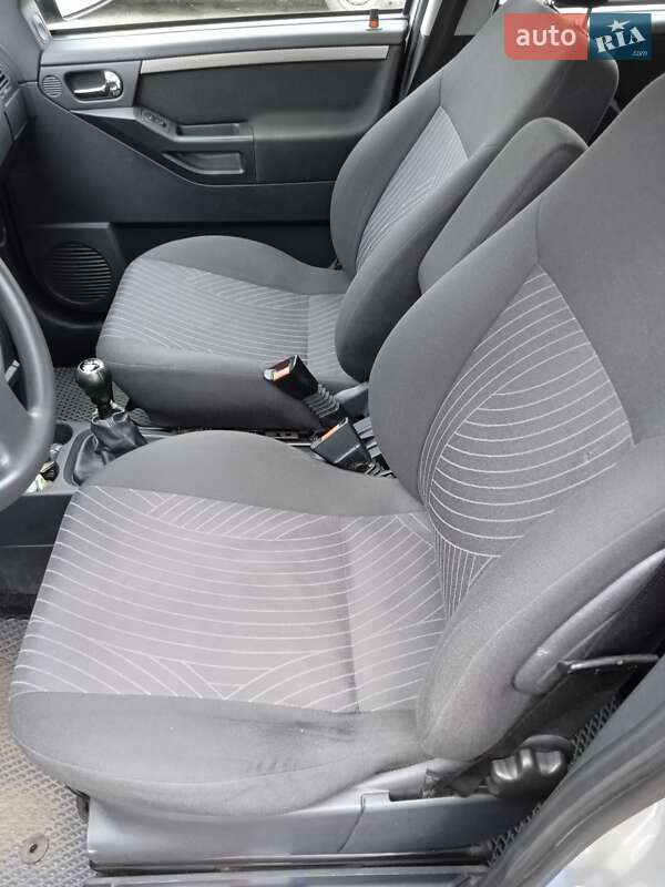 Микровэн Opel Meriva 2006 в Корсуне-Шевченковском фото 12 Микровэн Opel Meriva 2006 в Корсуне-Шевченковском