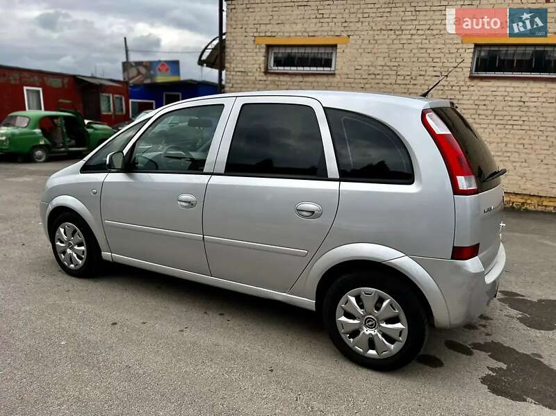 Микровэн Opel Meriva 2005 в Нововолынске