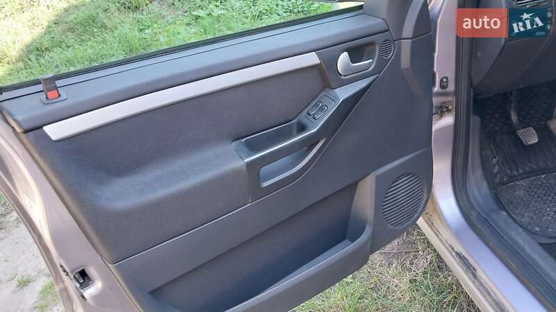 Микровэн Opel Meriva 2005 в Жидачове