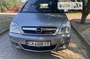 Микровэн Opel Meriva 2006 в Смеле