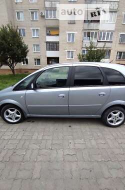 Микровэн Opel Meriva 2005 в Нововолынске