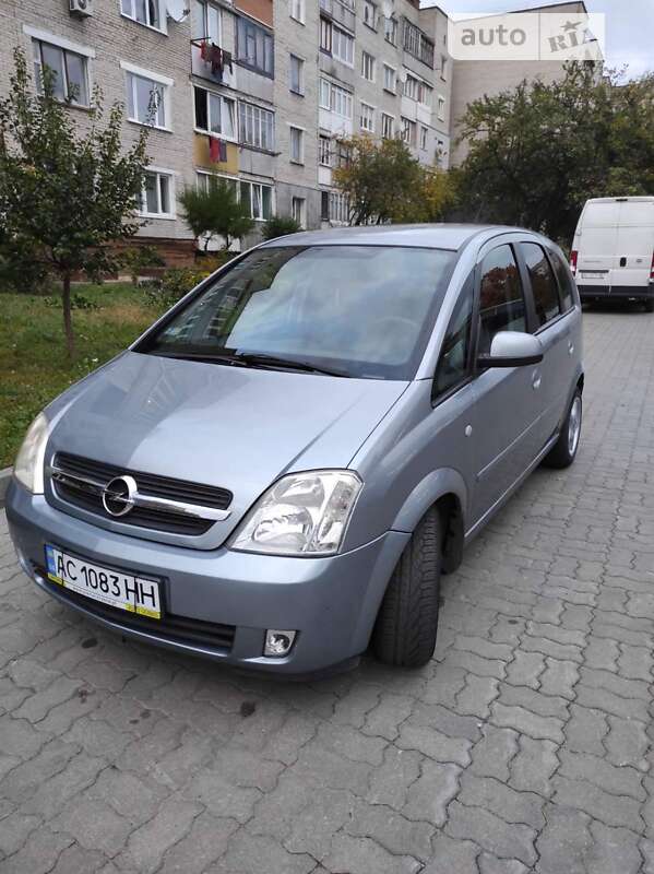 Микровэн Opel Meriva 2005 в Нововолынске