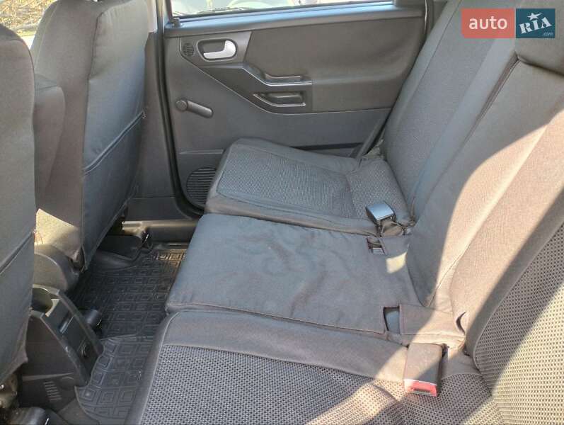 Микровэн Opel Meriva 2004 в Павлограде фото 5 Микровэн Opel Meriva 2004 в Павлограде