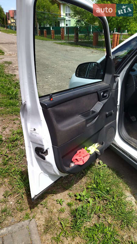 Микровэн Opel Meriva 2006 в Дрогобыче