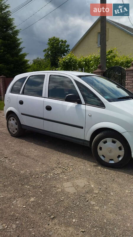 Микровэн Opel Meriva 2006 в Дрогобыче