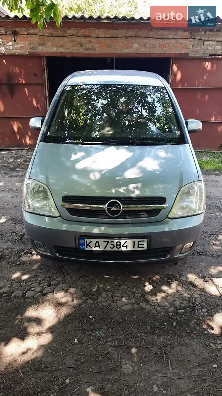 Opel Meriva 2004