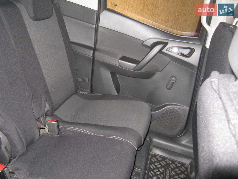 Мікровен Opel Meriva 2014 в Запоріжжі