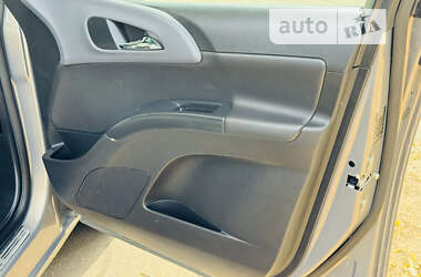 Микровэн Opel Meriva 2011 в 